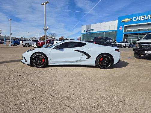 2023 Chevrolet Corvette Stingray w/1LT