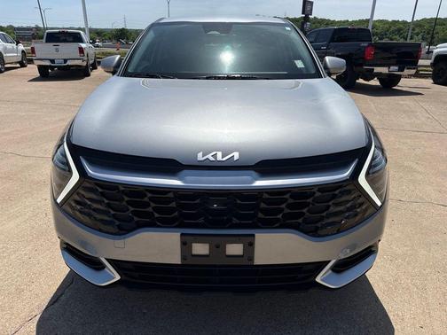 Steel Gray 2024 Kia Sportage EX