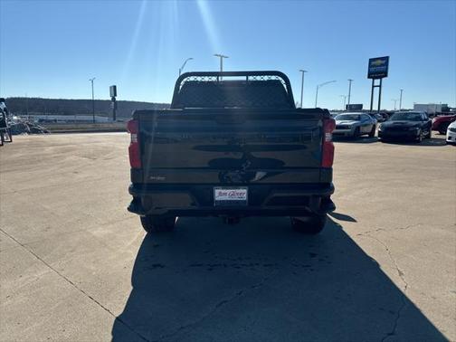 2022 Chevrolet Silverado 1500 Custom Trail Boss