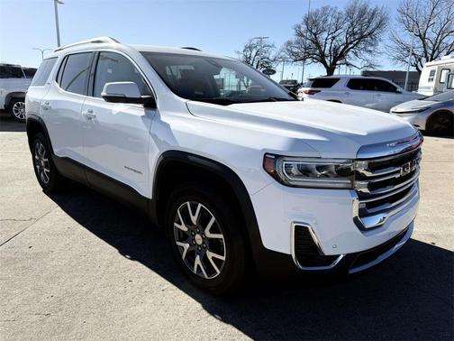 2023 GMC Acadia FWD SLT