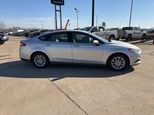 2015 Ford Fusion S