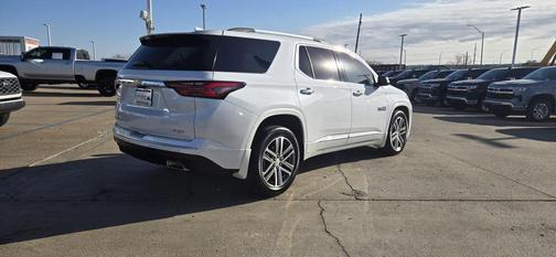2023 Chevrolet Traverse High Country