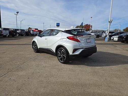 2022 Toyota C-HR Limited