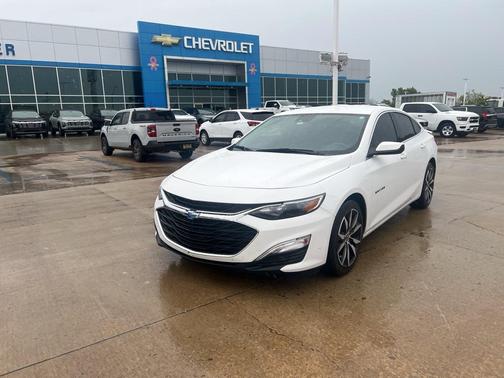 2023 Chevrolet Malibu FWD RS