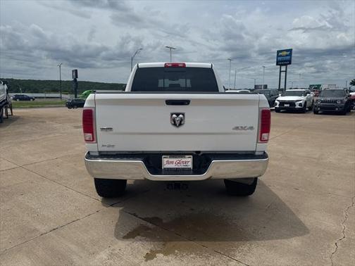 2017 RAM 2500 Laramie Crew Cab 4x4 6'4' Box