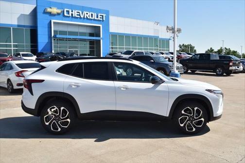 2025 Chevrolet Trax FWD 2RS