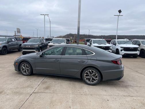 2021 Hyundai SONATA SEL