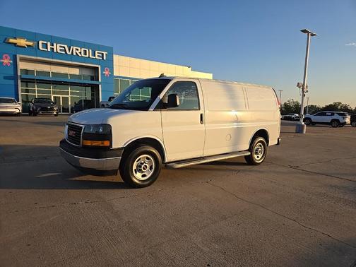 2023 GMC Savana 2500 Work Van