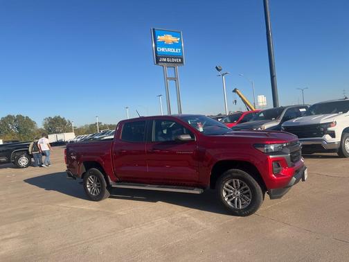 2024 Chevrolet Colorado LT