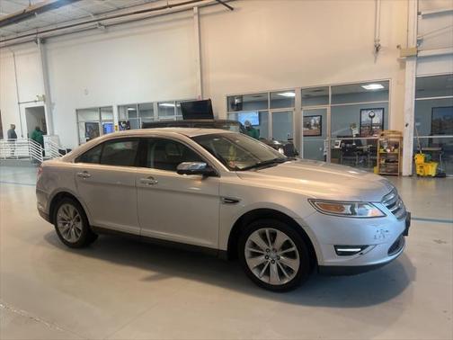 2010 Ford Taurus Limited