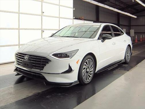 2023 Hyundai SONATA Hybrid SE