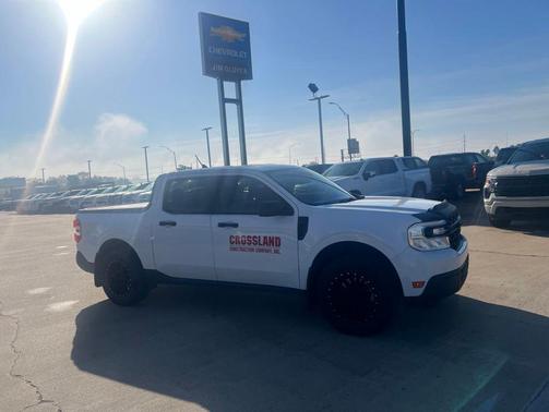 Oxford White 2022 Ford Maverick XL