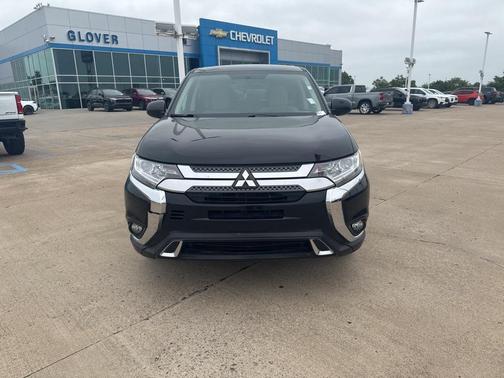 2020 Mitsubishi Outlander ES