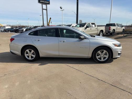 2019 Chevrolet Malibu 1LS