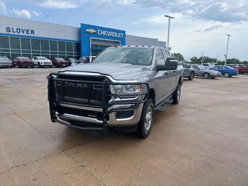 2023 RAM 2500 Tradesman Crew Cab 4x4 6'4' Box