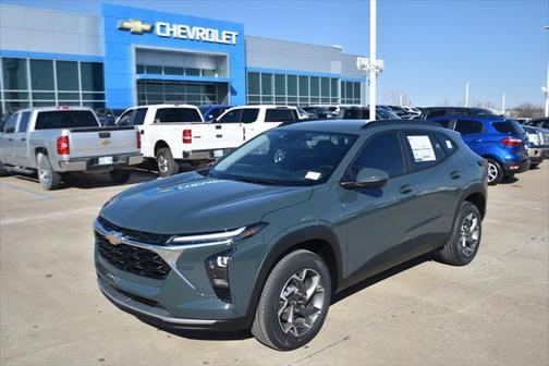 2025 Chevrolet Trax LT
