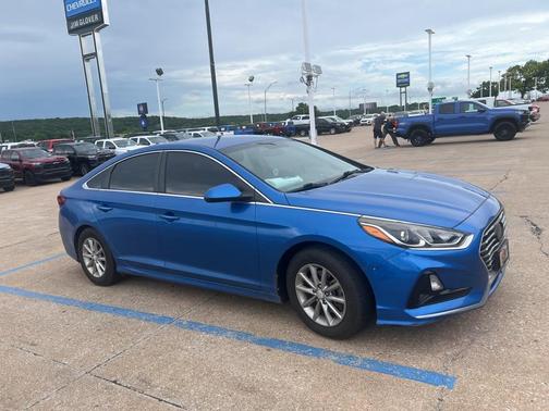 2018 Hyundai SONATA SE