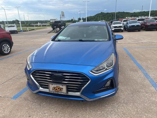 2018 Hyundai SONATA SE