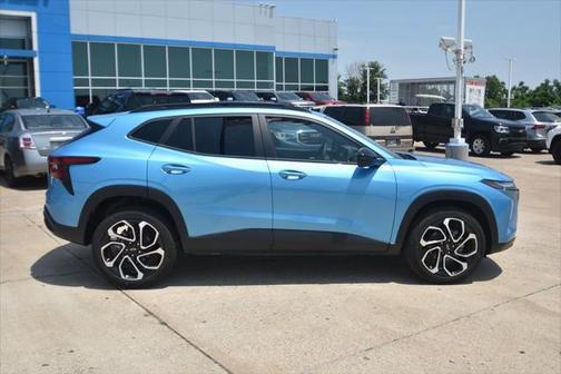 2025 Chevrolet Trax FWD 2RS