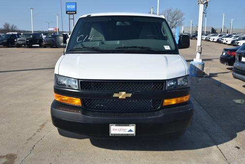 Summit White 2026 Chevrolet Express 2500 Work Van