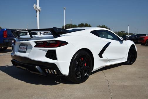 2026 Chevrolet Corvette Stingray w/2LT