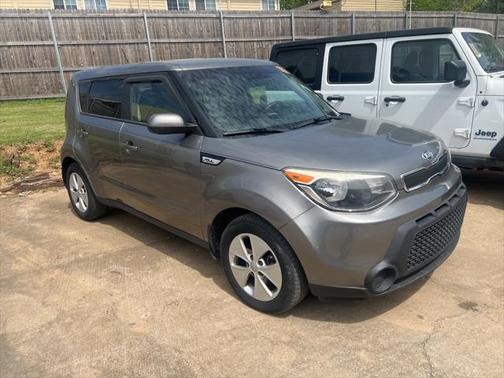 2016 Kia Soul Base