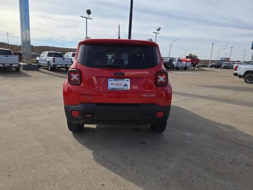 2017 Jeep Renegade Trailhawk