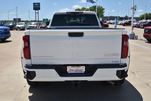 2025 Chevrolet Silverado 3500 High Country