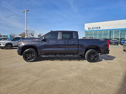 2023 Chevrolet Silverado 1500 Custom Trail Boss