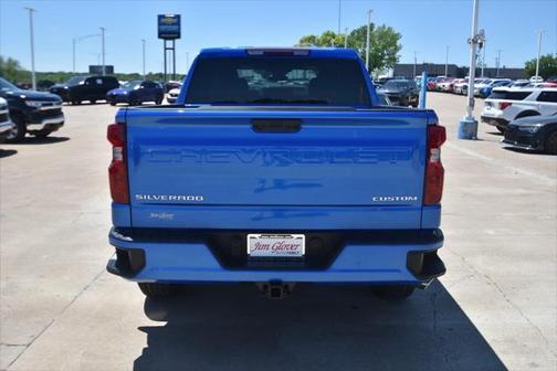 2025 Chevrolet Silverado 1500 Custom