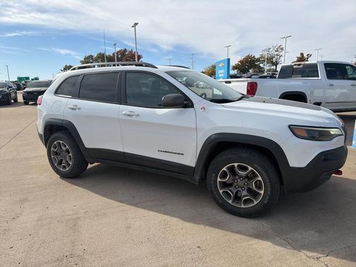 2020 Jeep Cherokee Trailhawk