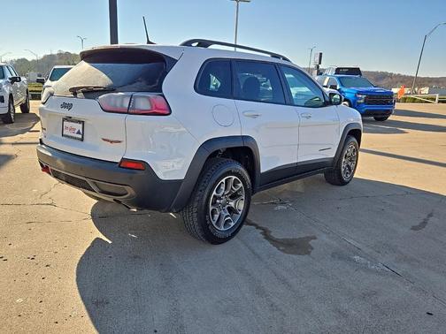 2020 Jeep Cherokee Trailhawk