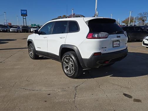 2020 Jeep Cherokee Trailhawk