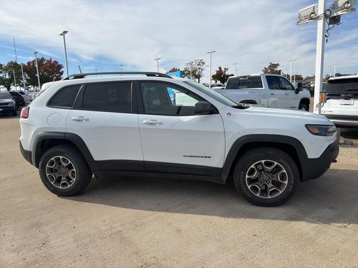 2020 Jeep Cherokee Trailhawk