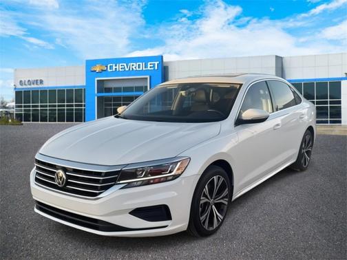 2022 Volkswagen Passat 2.0T SE