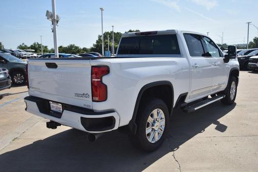 2025 Chevrolet Silverado 2500 High Country