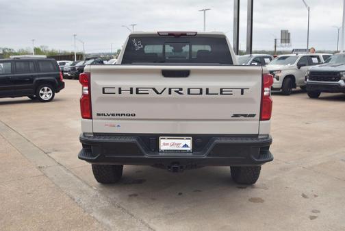 White Sands 2026 Chevrolet Silverado 1500 ZR2