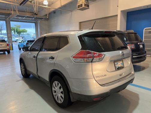 2016 Nissan Rogue S