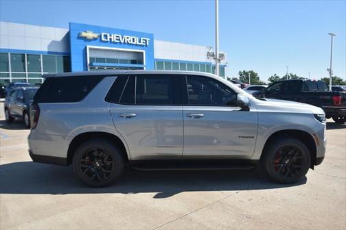 2025 Chevrolet Tahoe 4WD RST