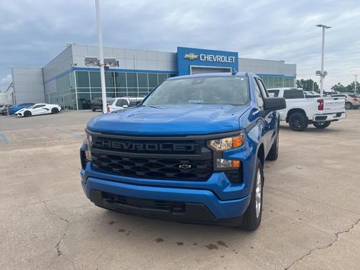2024 Chevrolet Silverado 1500 Custom