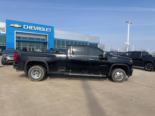 2022 Chevrolet Silverado 3500 High Country