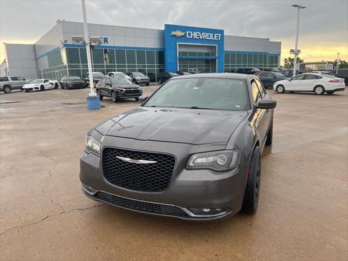 2019 Chrysler 300 S