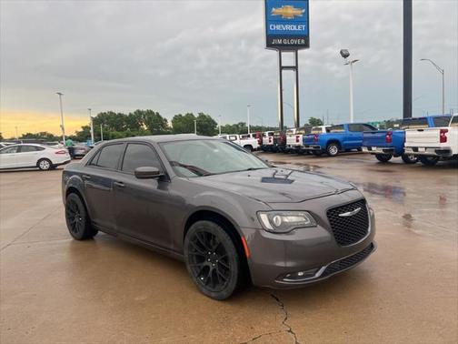 2019 Chrysler 300 S