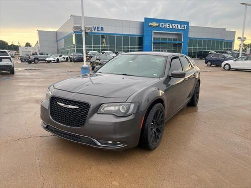 2019 Chrysler 300 S