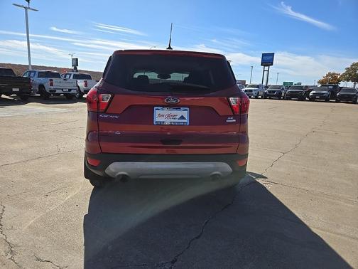 2019 Ford Escape SE