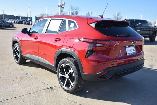 Apex Red 2026 Chevrolet Trax FWD 1RS