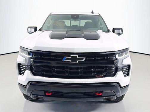 Summit White 2026 Chevrolet Silverado 1500 LT Trail Boss