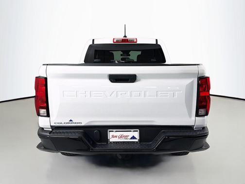 Summit White 2024 Chevrolet Colorado WT