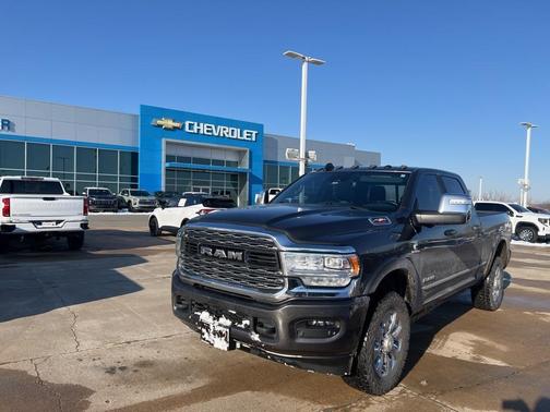 2023 RAM 2500 Limited Crew Cab 4x4 6'4' Box