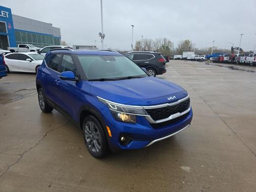 2023 Kia Seltos S